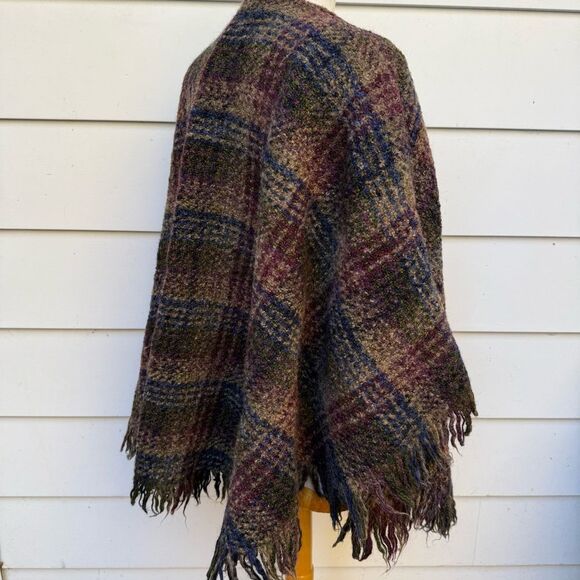 Weave Of The Irish Handcrafted Wool Blend Wrap Shawl Plaid Flannel One Size - Picture 4 of 15